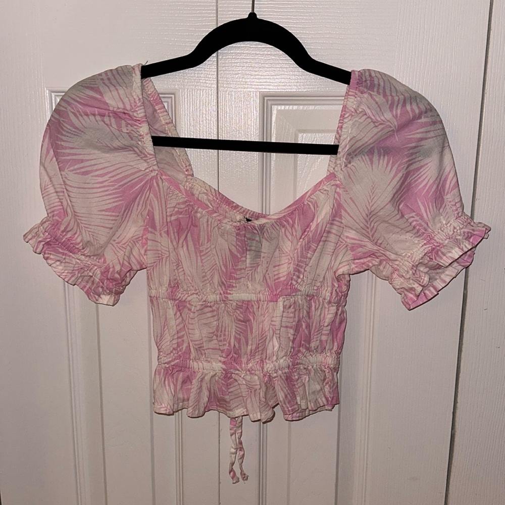 Forever 21 pink cropped top